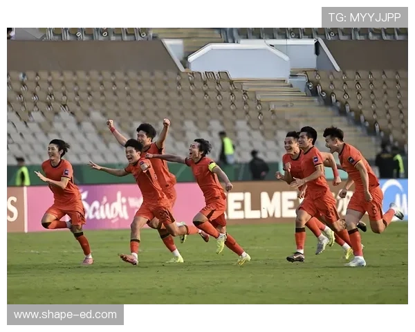 申花联队惨败狼队U15差距显